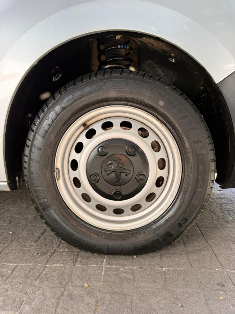 Peugeot Expert Premium — foto 2